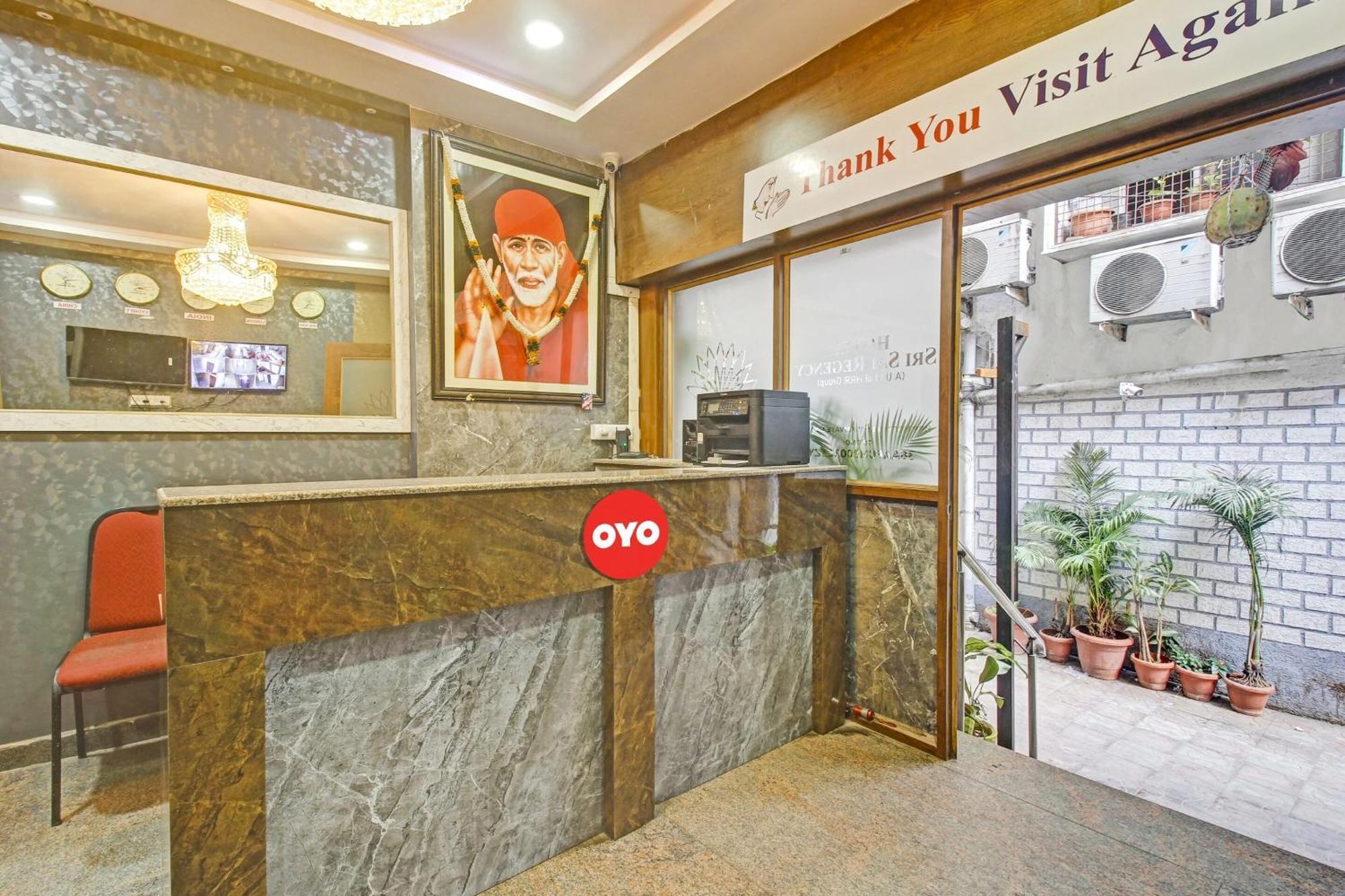 Super Hotel O Sri Sai Regency Хидерабад Екстериор снимка